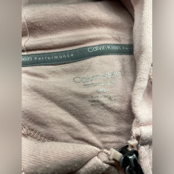 Calvin Klein Sweater - Picture 3 of 3